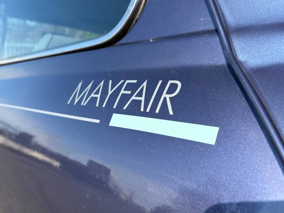 Image 18/22 of Rover Mini Mayfair (1990)