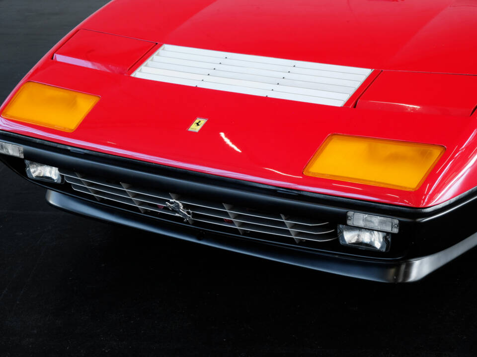 Image 14/23 of Ferrari 512 BBi (1982)