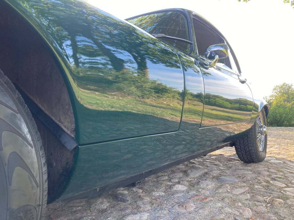 Afbeelding 7/47 van Jaguar E-Type V12 (2+2) (1973)