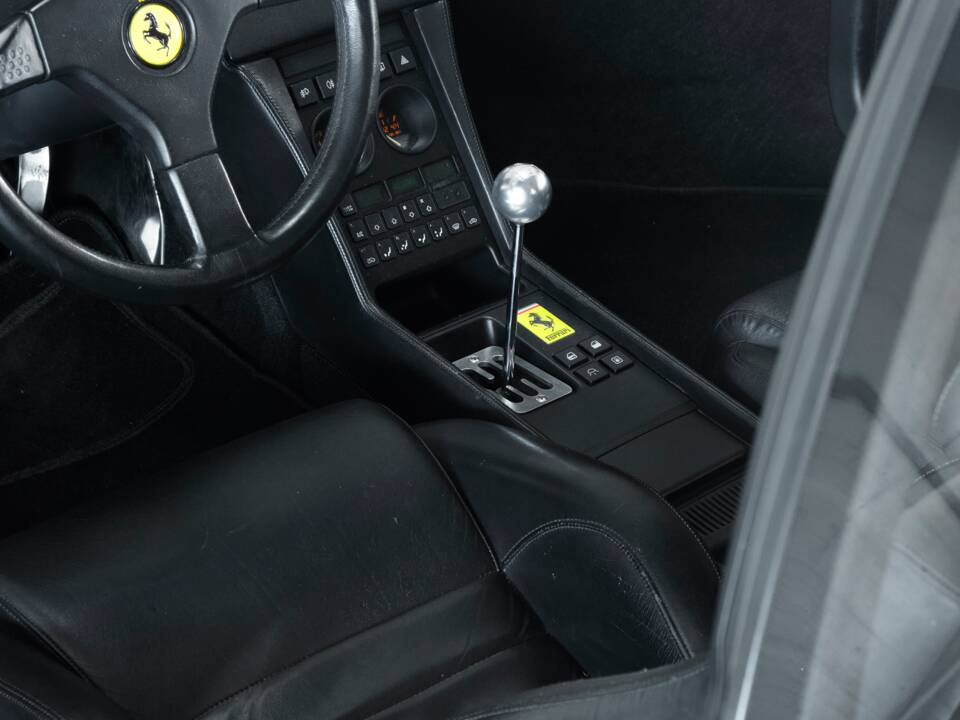 Afbeelding 46/50 van Ferrari 348 TB (1991)