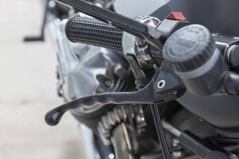 Bild 19/38 von Moto Guzzi 1000 SP (1981)