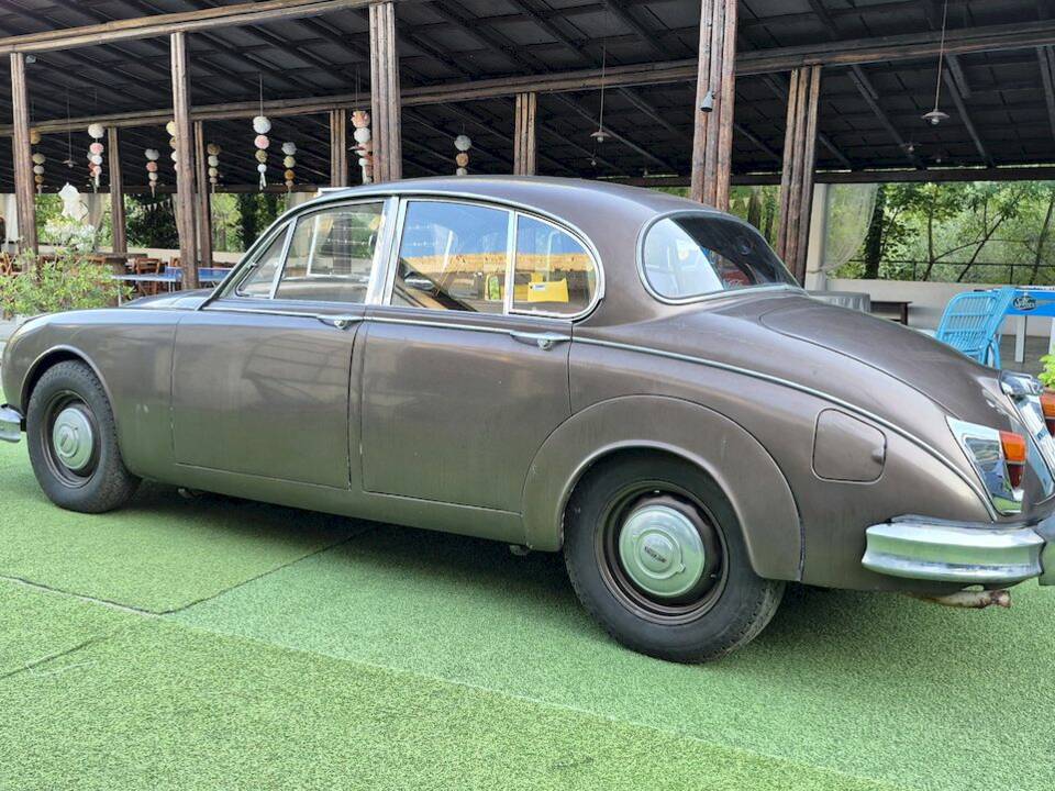 Bild 18/76 von Jaguar Mk II 2.4 (1963)