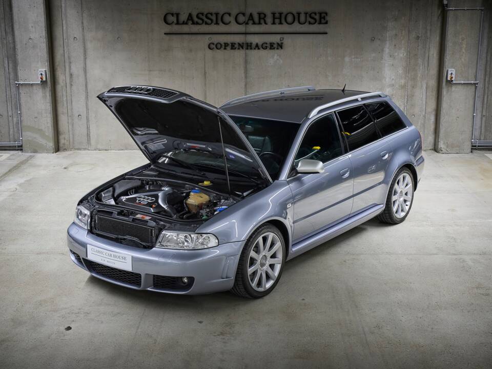 Imagen 36/100 de Audi RS4 Avant (2001)