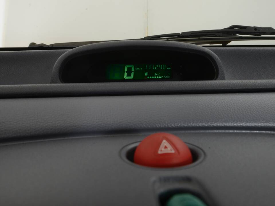 Immagine 27/30 di Renault Twingo (1993)