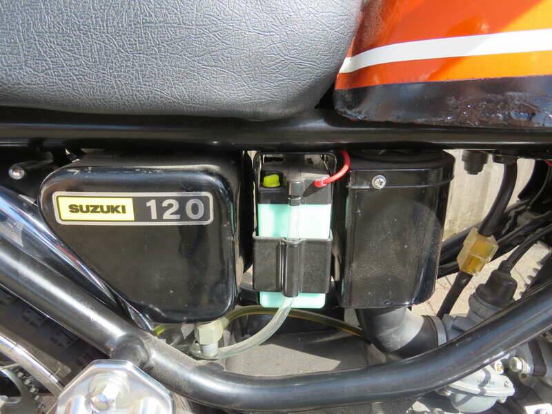 Bild 30/46 von Suzuki TC 120 (1970)
