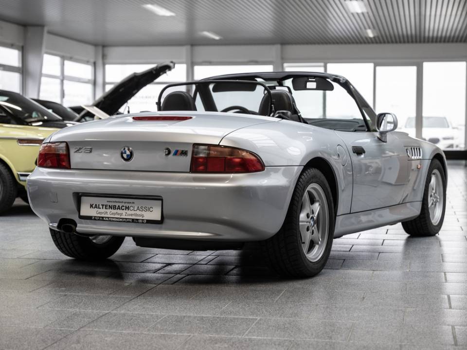 Immagine 2/26 di BMW Z3 Roadster 1,8 (1996)