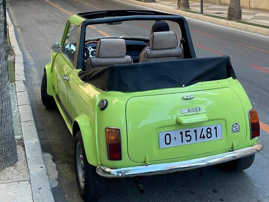 Image 7/8 de Leyland Authi Mini 1000 (1971)