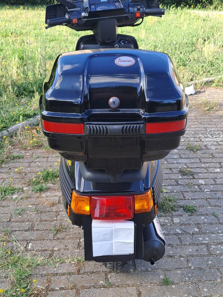 Image 6/6 of Peugeot Metropolis 50 (1993)