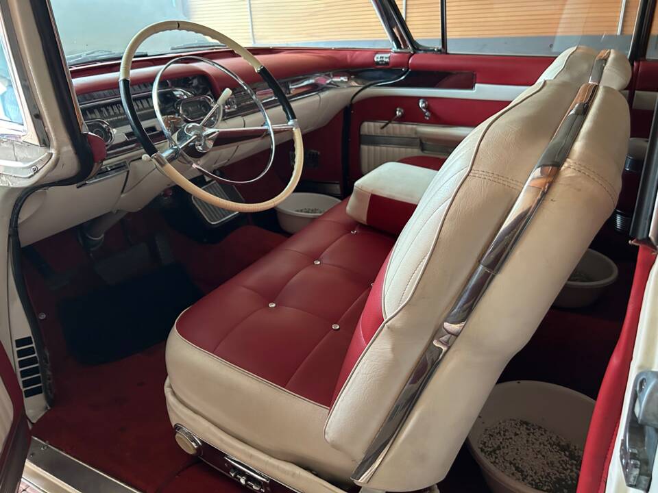 Immagine 6/9 di Cadillac 62 Coupe DeVille (1957)