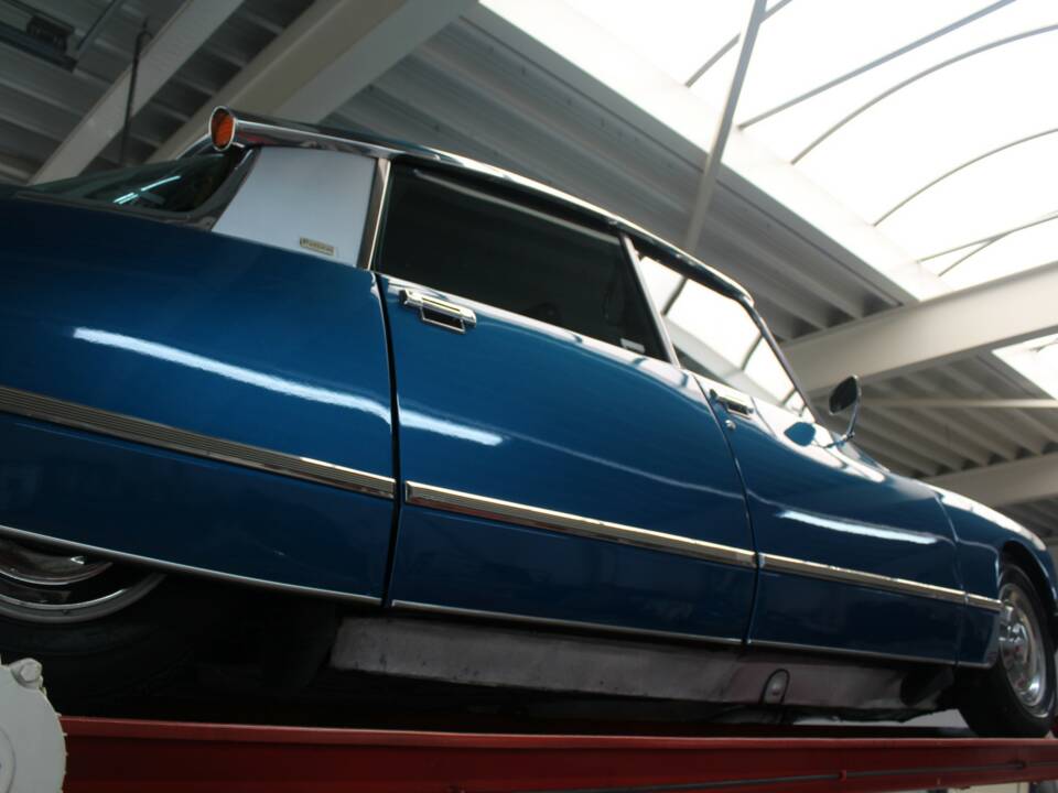 Immagine 8/50 di Citroën DS 23 Pallas IE (1973)
