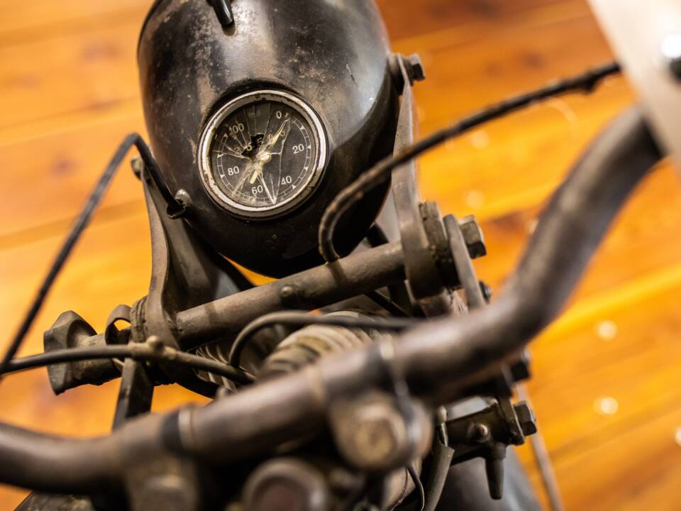 Afbeelding 8/12 van NSU 125 ZDB (1900)