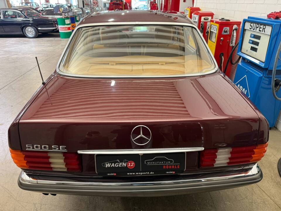 Image 16/18 of Mercedes-Benz 500 SE (1985)