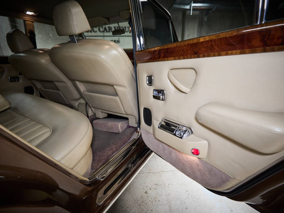 Bild 50/100 von Rolls-Royce Silver Shadow II (1980)