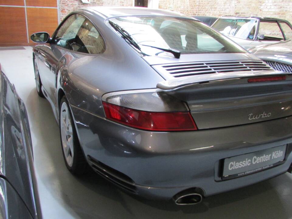 Bild 5/22 von Porsche 911 Turbo (2003)