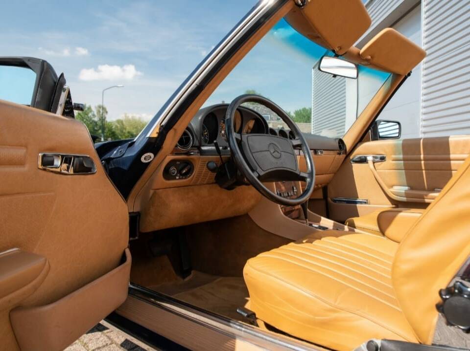 Imagen 3/20 de Mercedes-Benz 560 SL (1989)