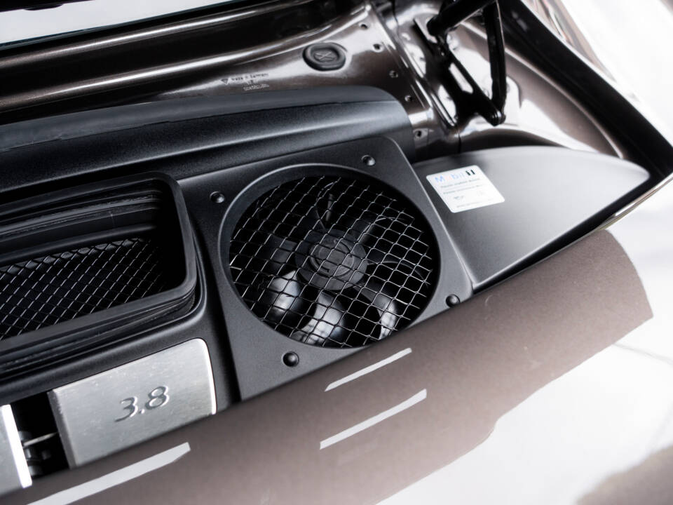 Imagen 15/51 de Porsche 911 Turbo (2014)