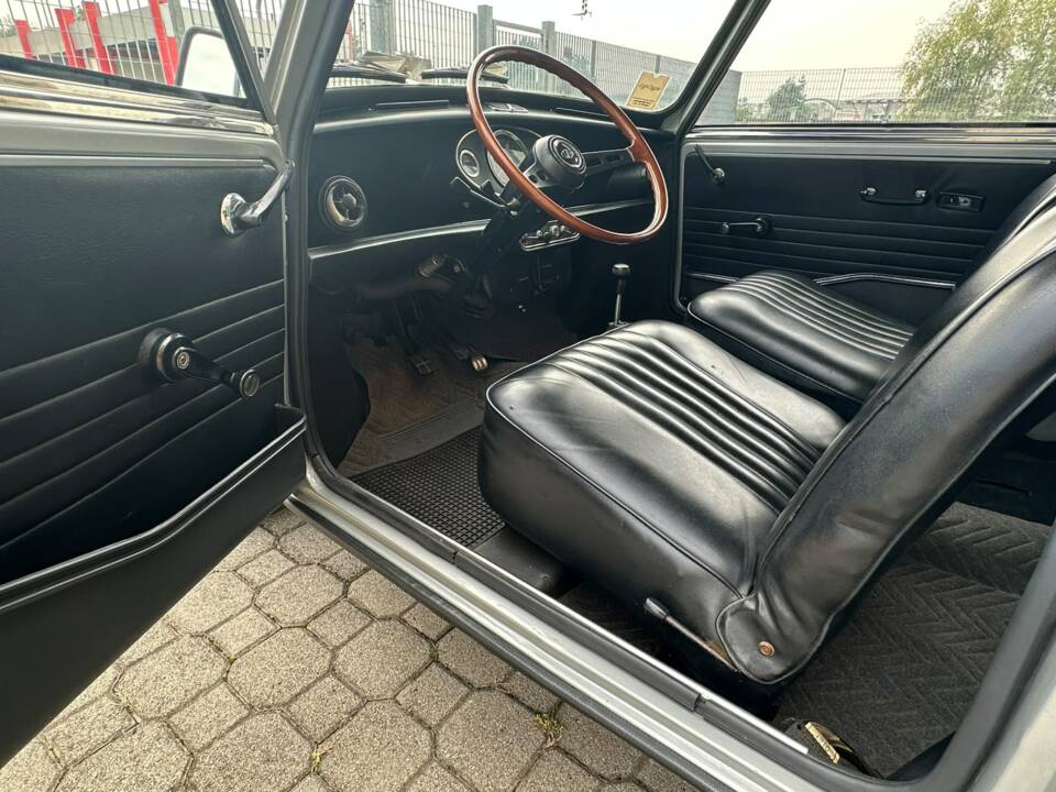 Bild 12/21 von Innocenti Mini Minor 850 (1970)