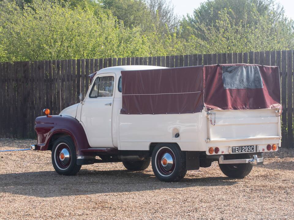 Imagen 37/50 de Bedford TJ (1965)