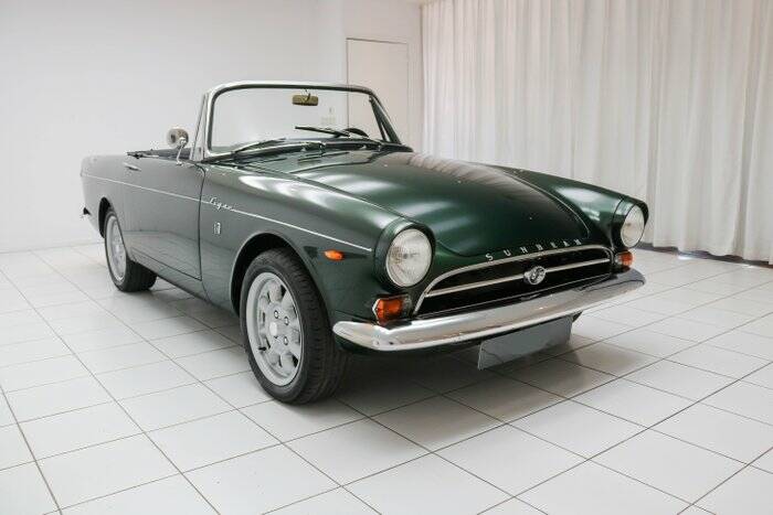 Image 3/7 of Sunbeam Tiger Mk I (1966)