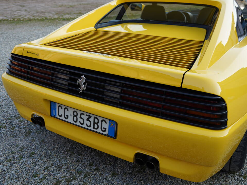 Bild 14/82 von Ferrari 348 TS (1990)