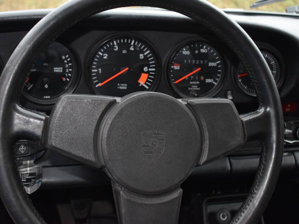 Bild 75/93 von Porsche 911 SC-L 3.1 (1978)