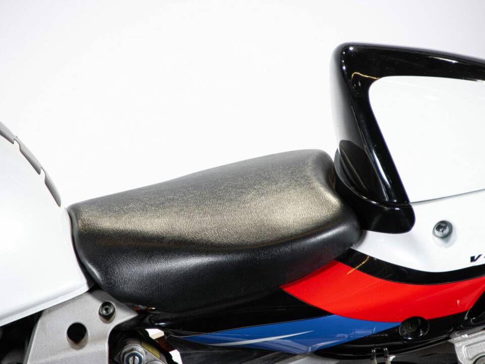 Bild 18/49 von Suzuki TL 1000R (1999)