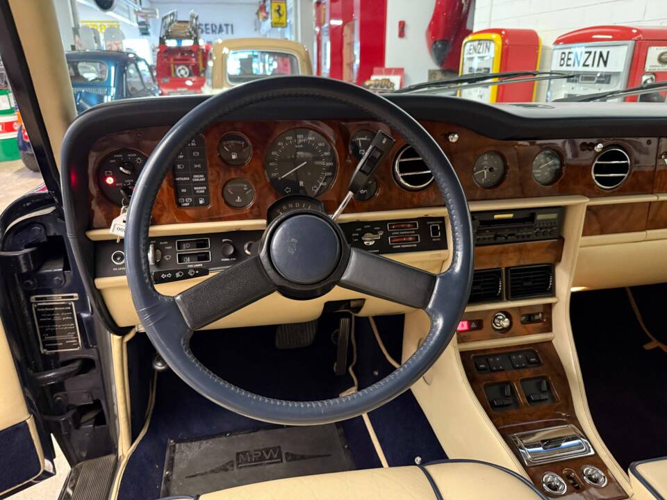 Bild 10/24 von Rolls-Royce Corniche I (1986)