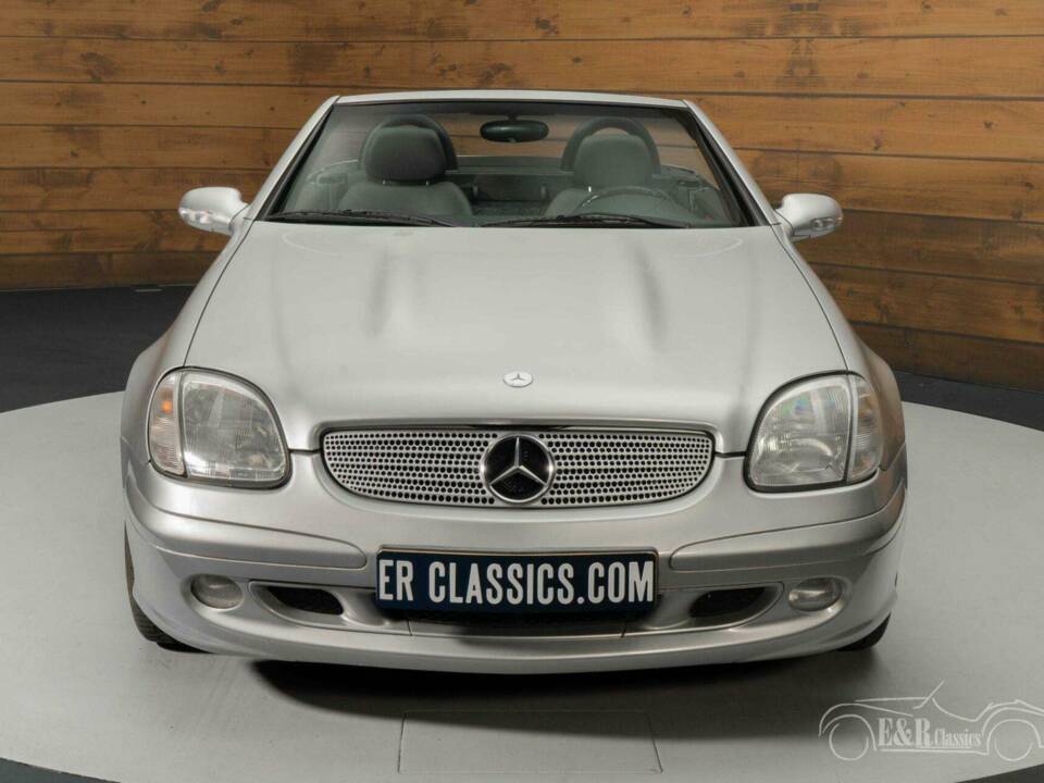 Image 14/19 of Mercedes-Benz SLK 320 (2000)