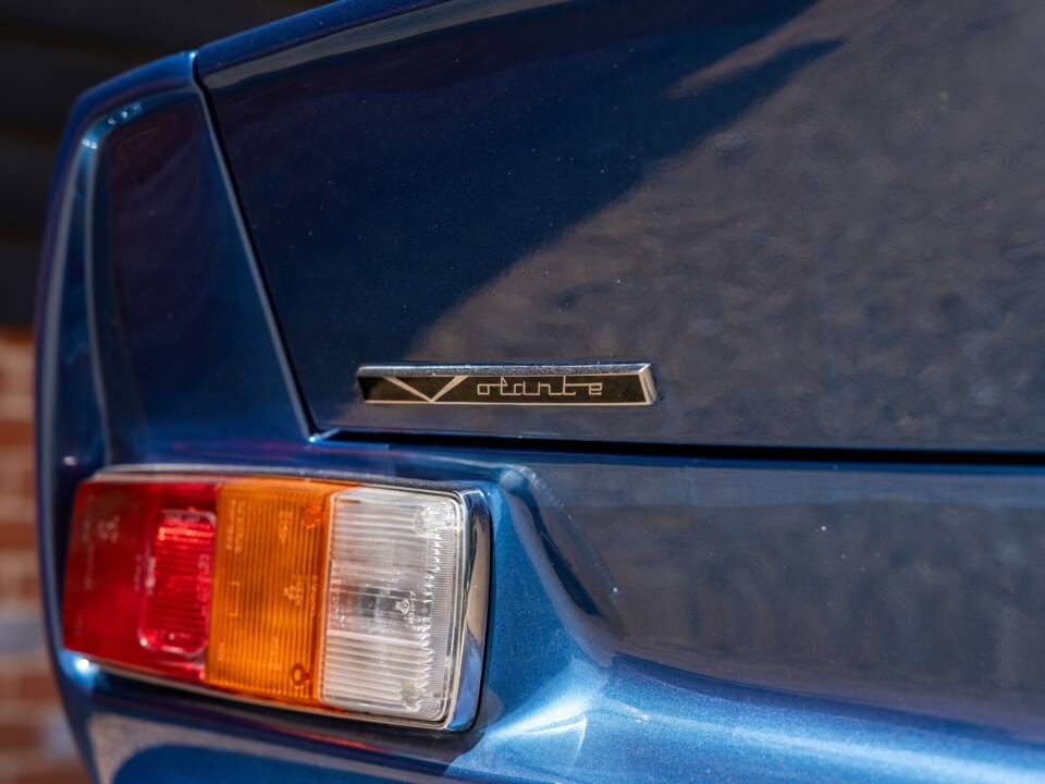 Afbeelding 22/40 van Aston Martin V8 Vantage Volante X-Pack (1989)