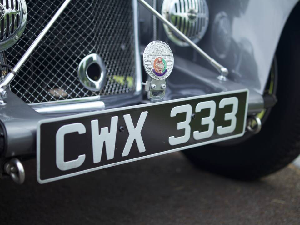 Image 22/98 of Jaguar SS 100  3.5 Litre (1938)