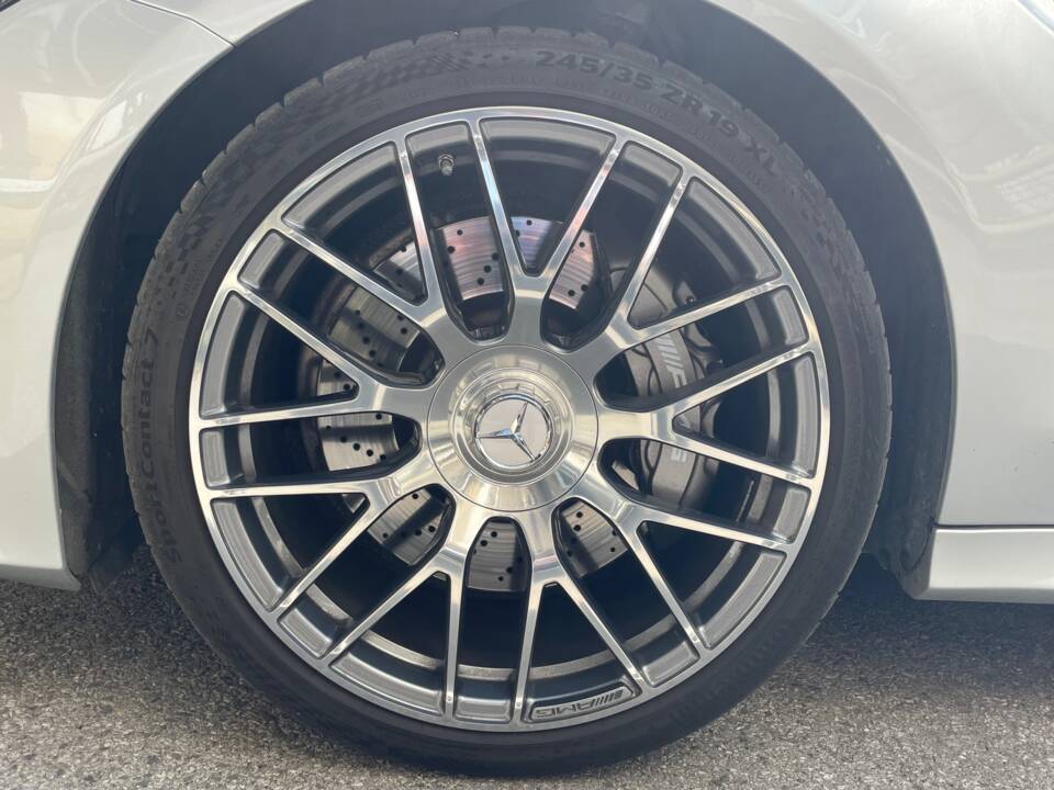 Image 8/26 of Mercedes-Benz C 63 AMG T (2020)