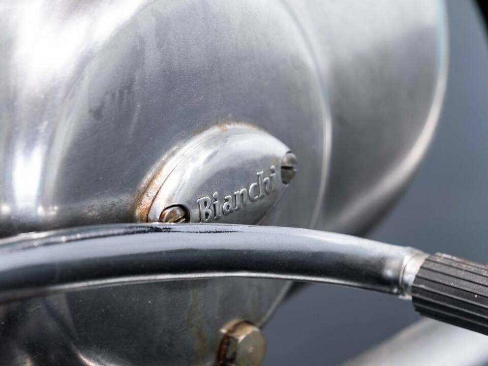 Image 35/50 of Bianchi 125 (1958)