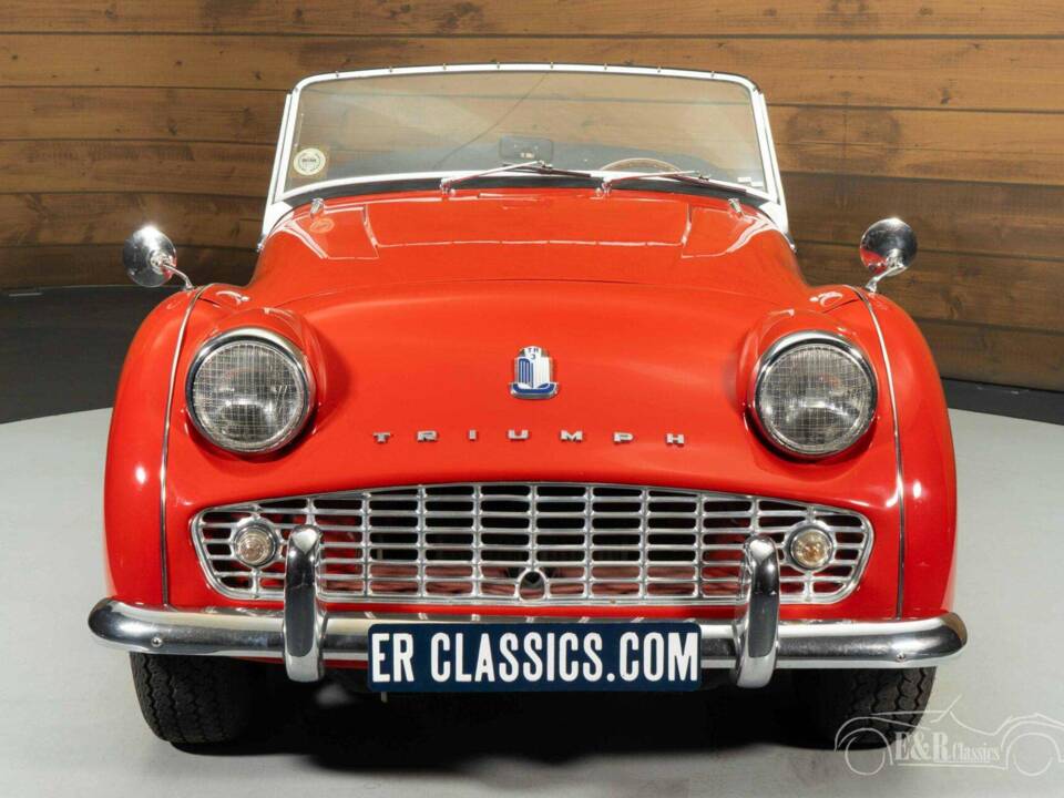 Afbeelding 15/19 van Triumph TR 3A (1960)