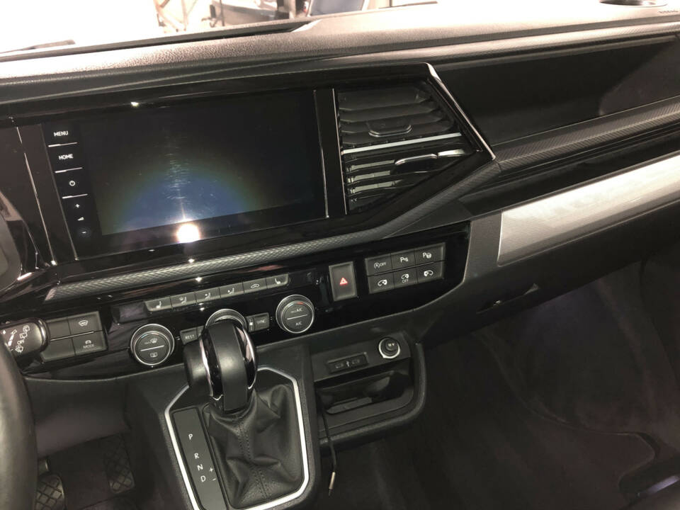 Bild 23/32 von Volkswagen T6.1 Multivan 2.0 TDI 4Motion (2023)