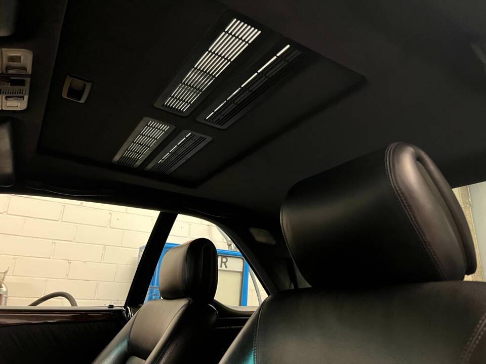 Image 11/20 of Mercedes-Benz S 600 C (1993)