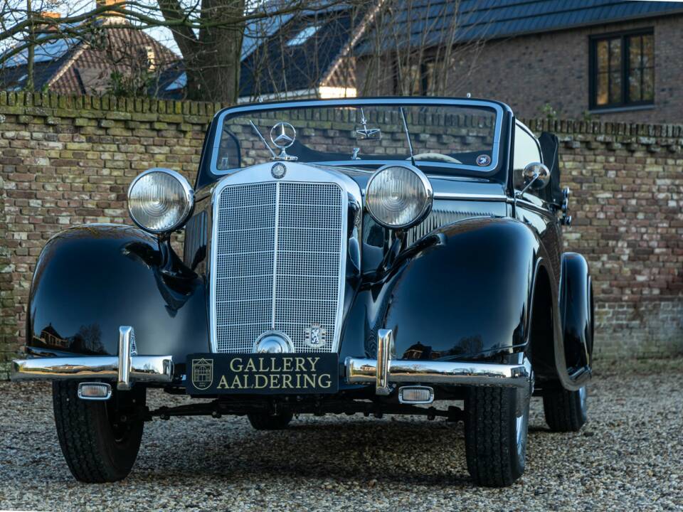 Bild 33/50 von Mercedes-Benz 230 Cabriolet A (1939)