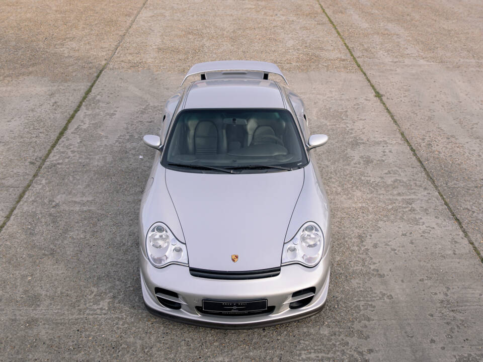 Image 2/36 of Porsche 911 GT2 (2003)