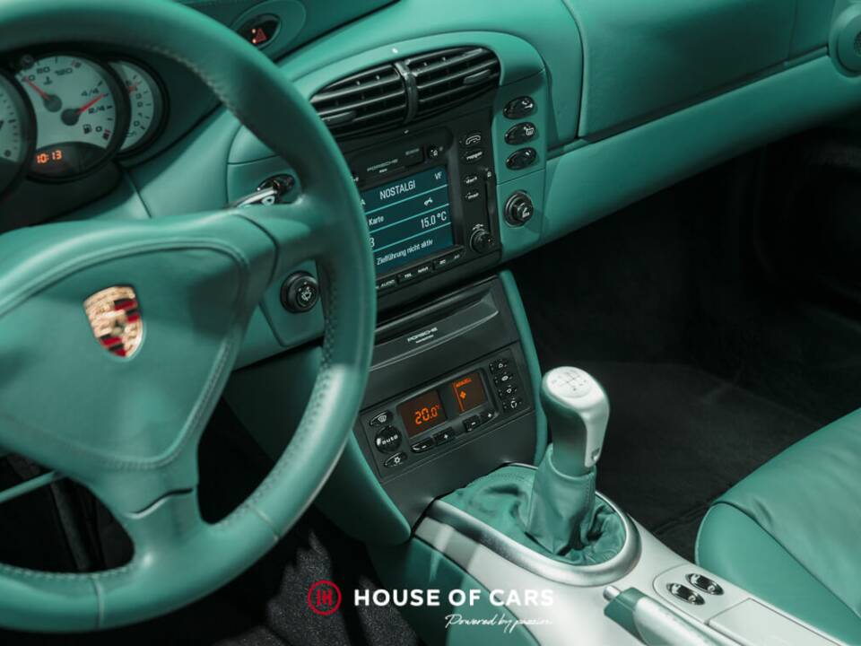 Bild 19/24 von Porsche 911 Carrera 4 (2000)