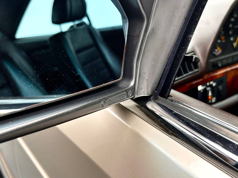 Bild 11/15 von Mercedes-Benz 500 SEC (1985)