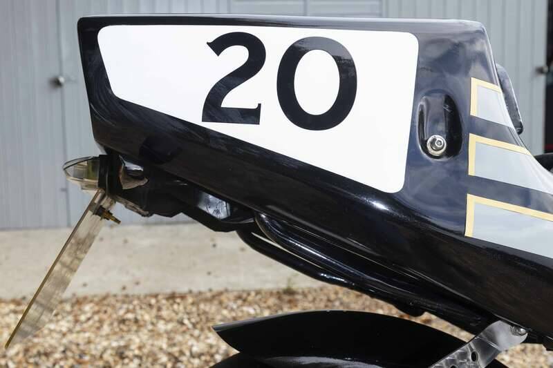 Image 25/50 de Yamaha DUMMY (1995)