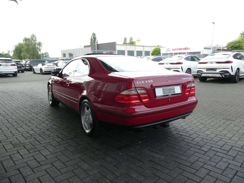 Image 6/17 of Mercedes-Benz CLK 230 Kompressor (1997)