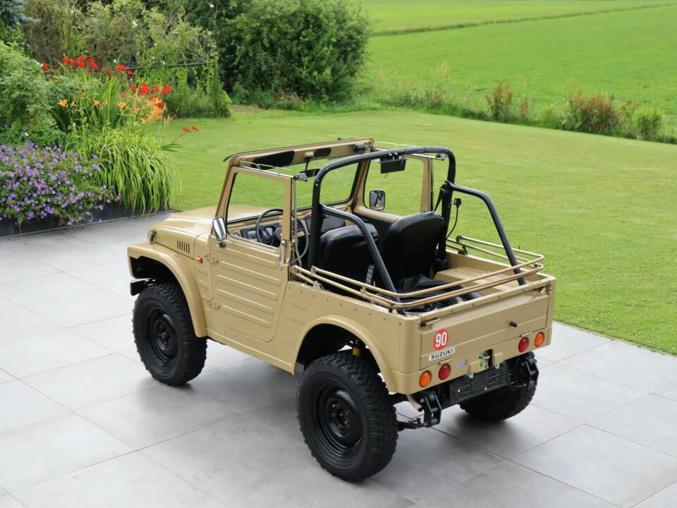 Image 7/50 de Suzuki LJ 80 (1980)