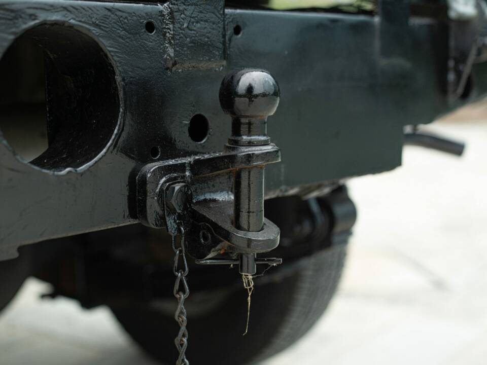 Bild 22/50 von Land Rover 88 (1978)