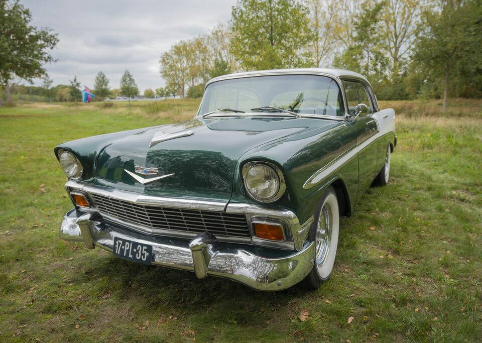 Image 1/8 of Chevrolet Bel Air Hardtop Coupe (1956)