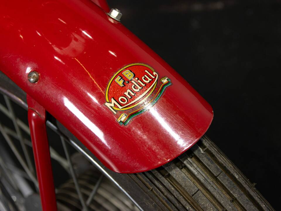 Bild 49/50 von Mondial 175 Turismo Veloce (1956)