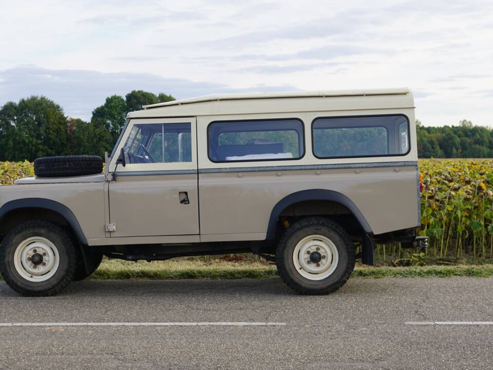 Imagen 4/43 de Land Rover 109 (1979)