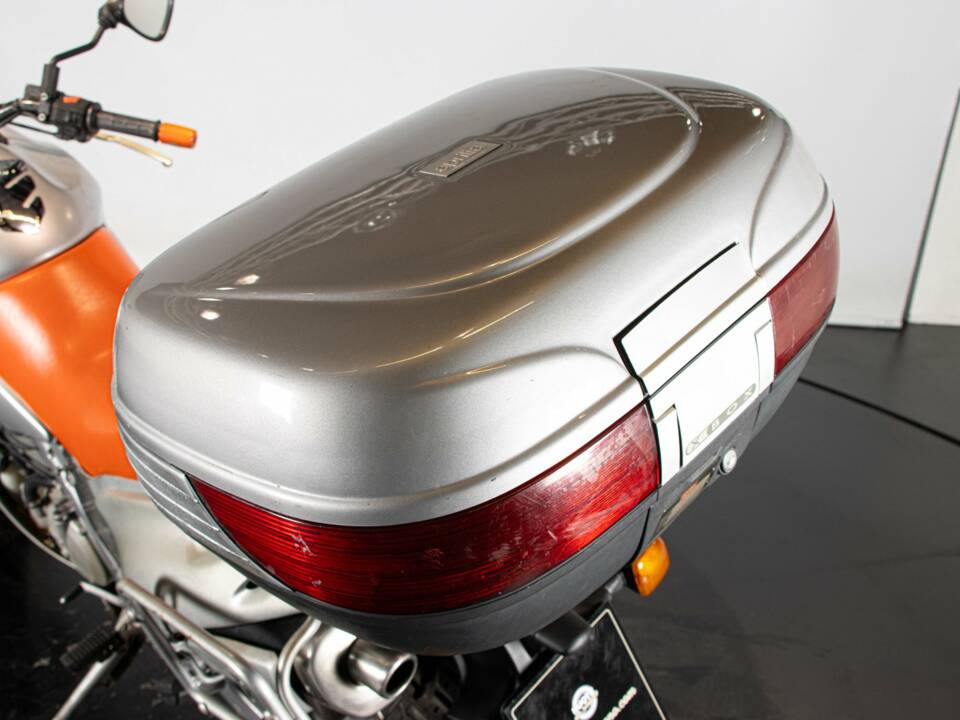 Imagen 37/50 de Aprilia Pegaso 650 (1999)