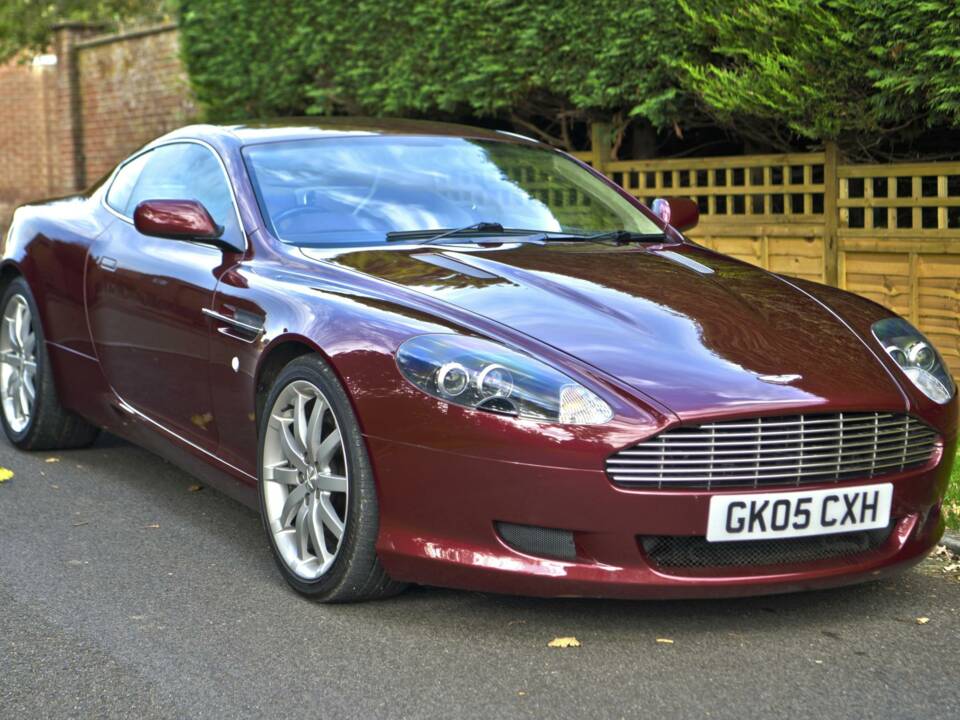 Bild 2/50 von Aston Martin DB 9 (2005)