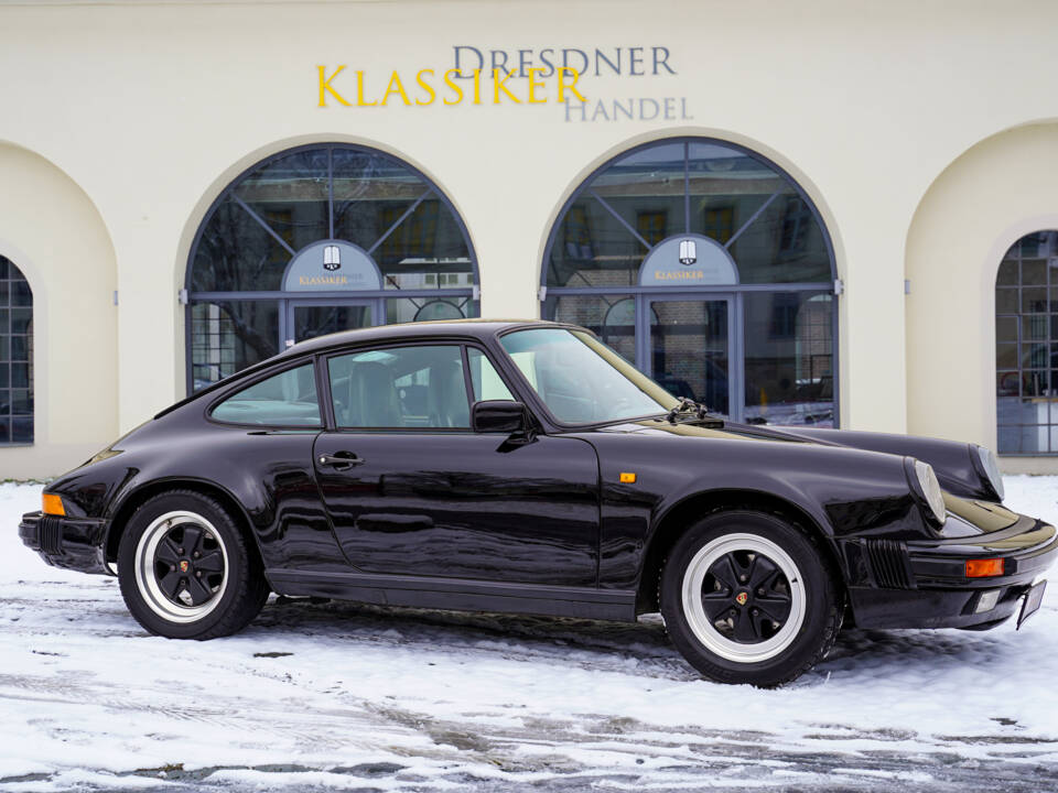 Image 11/27 of Porsche 911 Carrera 3.2 (1985)