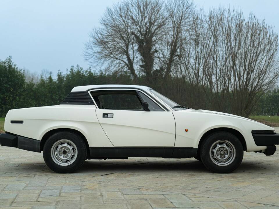 Image 4/50 of Triumph TR 7 Europa (1977)